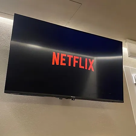 Queen In Pieno Centro- Confort,relax E Privacy