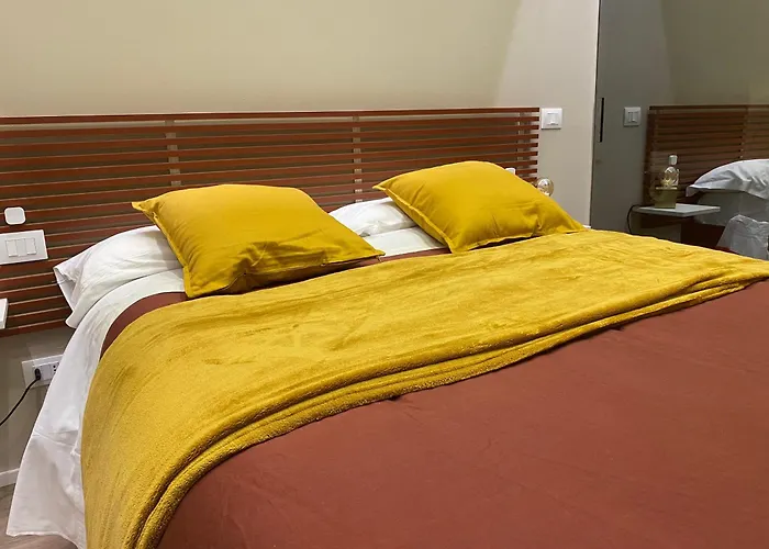 Queen In Pieno Centro- Confort,relax E Privacy Modena