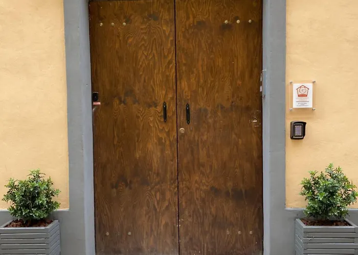 Queen In Pieno Centro- Confort,relax E Privacy 3* Modena